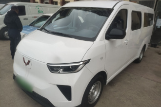 五菱汽车 五菱扬光 2025款 400km 客车版舒适型