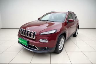 Jeep 自由光 2016款 2.4L 专业智能版