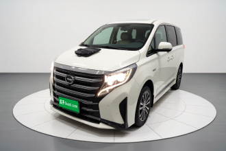 广汽传祺 传祺M8 2023款 领秀系列 390T 尊贵版