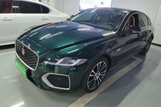 捷豹XFL 2024款 2.0T P250 两驱尊享豪华版