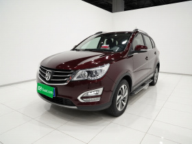 宝骏560 2016款 1.5T 手动豪华型