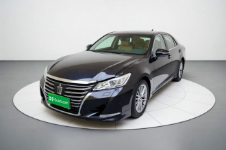 丰田 皇冠 2017款 2.0T 运动版
