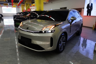 领克08 EM-P 2025款 245km 超长续航Halo