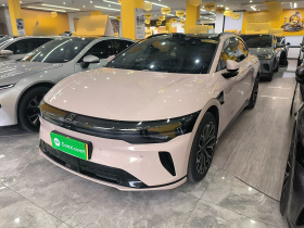 极氪007GT 2025款 后驱智驾版 75kWh