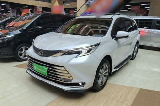 丰田 赛那SIENNA 2024款 2.5L混动 舒适版