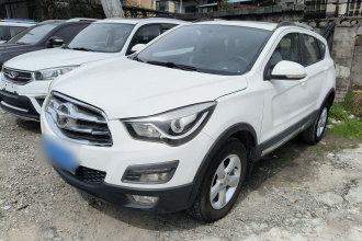 海马S5 2015款 1.6L 手动豪华型天窗版