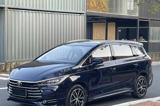 比亚迪 宋MAX 2018款 1.5T 自动智联旗舰型 6座