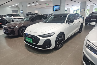 奥迪A5L 2026款 2.0T 运动版 Plus