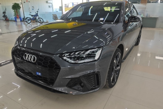 奥迪A4L 2025款 200万辆悦享版 40 TFSI 豪华动感型