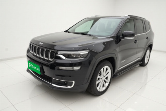 Jeep 大指挥官 2020款 2.0T 两驱精英版