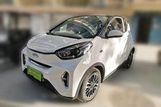 奇瑞QQ 小蚂蚁 2022款 改款 甜粉款 半糖版 三元锂 28.8kWh 30kW 301km