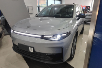 零跑汽车 零跑C16 2024款 增程 200尊享版