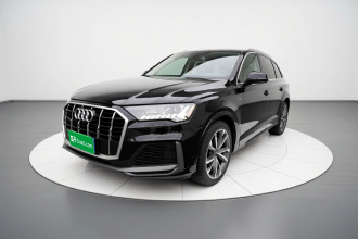 奥迪Q7 2022款 55 TFSI quattro S line运动型