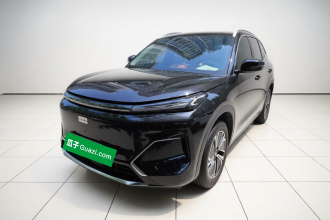 吉利银河 银河星舰7 EM-i 2025款 120km 启航+版