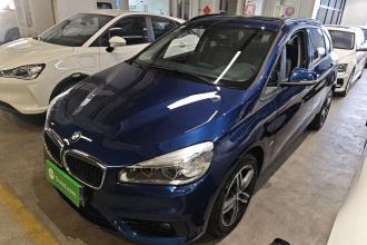宝马2系旅行车 2016款 218i 运动设计套装