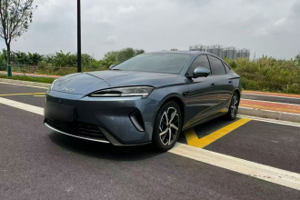 比亚迪 海豹07 DM-i 2026款 DM-i 1.5T 230km 尊荣型