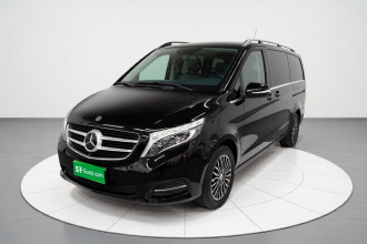 奔驰V级 2018款 V 260 L 尊贵加长版 国VI
