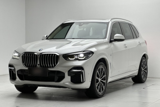 宝马X5 2022款 改款 xDrive 30Li M运动套装
