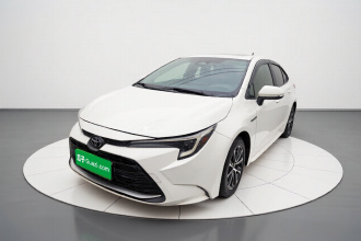丰田 雷凌 2023款 智能电混双擎 1.8L 豪华版