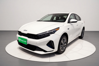 起亚K3 2024款 1.5L CVT舒适优享版