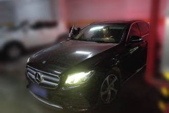 奔驰E级 2018款 E 300 L 运动豪华型