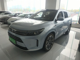 鸿蒙智行 问界M7 2024款 1.5T 智驾四驱Max版 5座