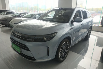 鸿蒙智行 问界M7 2024款 1.5T 智驾四驱Max版 5座