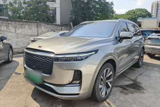 理想汽车 理想ONE 2021款 增程6座版
