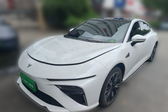 哪吒汽车 哪吒S 2024款 纯电 520km 后驱Lite版