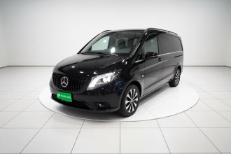 奔驰 威霆 2021款 2.0T 精英版 7座