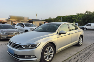 大众 迈腾 2017款 330TSI DSG 豪华型