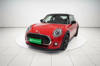 MINI 2019款 1.5T COOPER 经典派 五门版