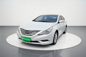 现代 索纳塔 2011款 2.0L 自动豪华版