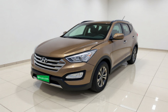 现代 胜达 2015款 2.0T 自动两驱智能型 5座