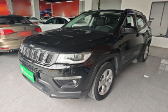 Jeep 指南者 2017款 200T 自动家享版