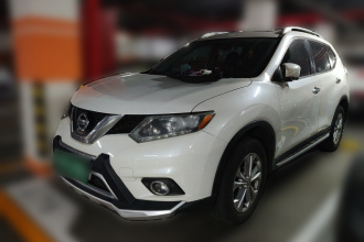 日产 奇骏 2015款 2.0L CVT舒适MAX版 2WD