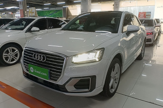 奥迪Q2L 2021款 35 TFSI 时尚致雅型