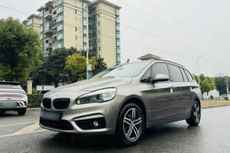 宝马2系多功能旅行车 2015款 218i 运动设计套装