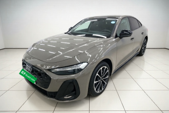 奥迪A5L 2026款 2.0T 运动版 Plus