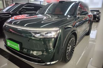 鸿蒙智行 问界M8 2025款 增程 Ultra版 53.4kWh 6座版 (192线激光雷达）