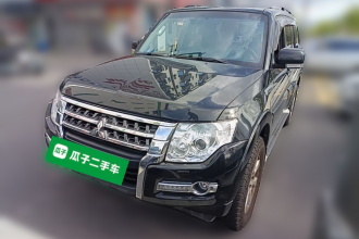 三菱 帕杰罗(进口) 2019款 3.0L 自动舒适版