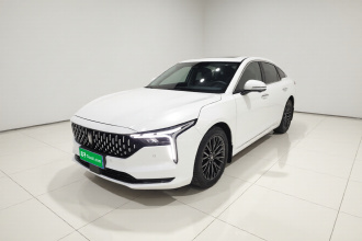 奔腾B70 2022款 第三代 1.5T 自动尊享型