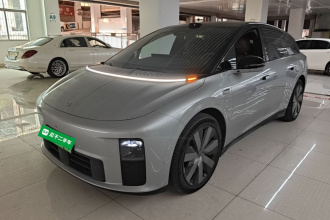 理想汽车 理想i6 2025款 四驱标准版