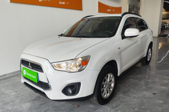 三菱 劲炫ASX 2013款 2.0L CVT两驱精英版