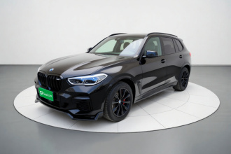 宝马X5 2022款 改款 xDrive 30Li 尊享型M运动套装