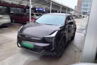 哪吒汽车 哪吒U 2022款 智400 Pro 三元锂