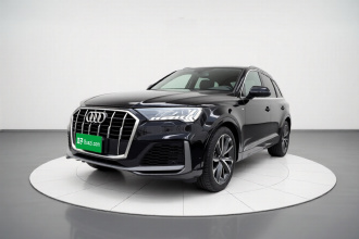 奥迪Q7 2023款 55 TFSI quattro S line运动型