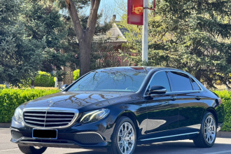 奔驰E级 2019款 E 260 L