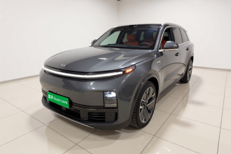 理想汽车 理想L8 2025款 Max 智能焕新版