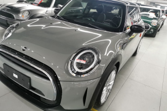 MINI 2022款 改款 1.5T COOPER 经典派